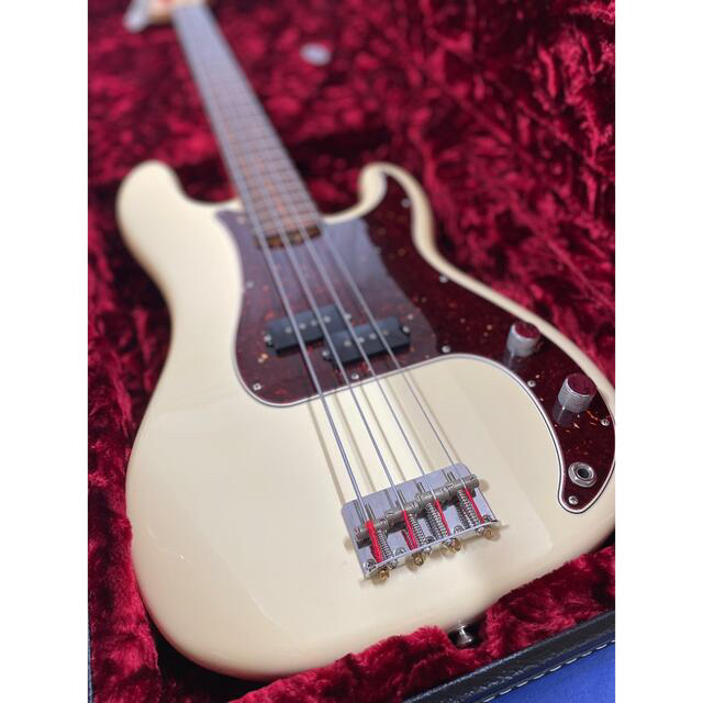 American Original ‘60s Precision Bass