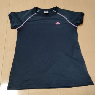 アディダス(adidas)のＴシャツ(Tシャツ(半袖/袖なし))