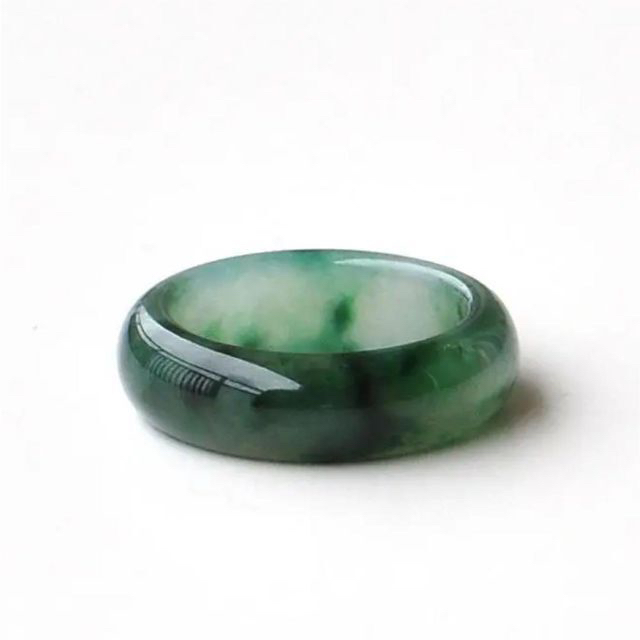 緑入りひすい本翡翠指輪ヒキュウ手彫りAAA天然石一点物約21号U0506プライム