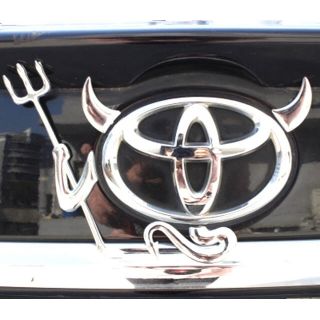 ステッカー エンブレム デビル シルバー 車 アクセサリー　(車外アクセサリ)