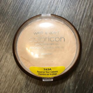 セフォラ(Sephora)のwetnwild ハイライトフェイスパウダー(フェイスパウダー)