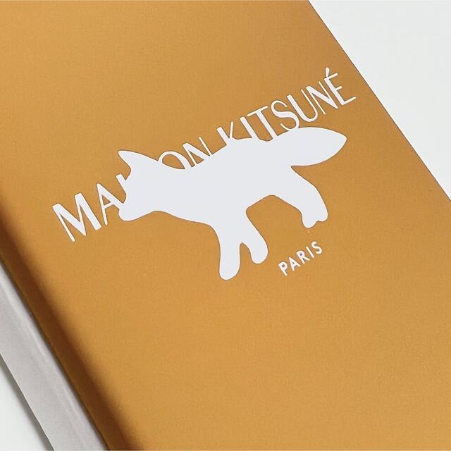 MAISON KITSUNE'(メゾンキツネ)のメゾンキツネ ネック ストラップ iphone12 12pro アイフォンケース スマホ/家電/カメラのスマホアクセサリー(iPhoneケース)の商品写真