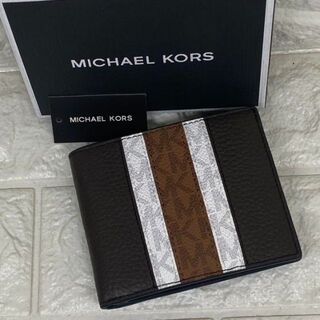 マイケルコース(Michael Kors)の99【新品1】マイケルコース メンズ 二つ折り財布 39F1LHDF5L(折り財布)