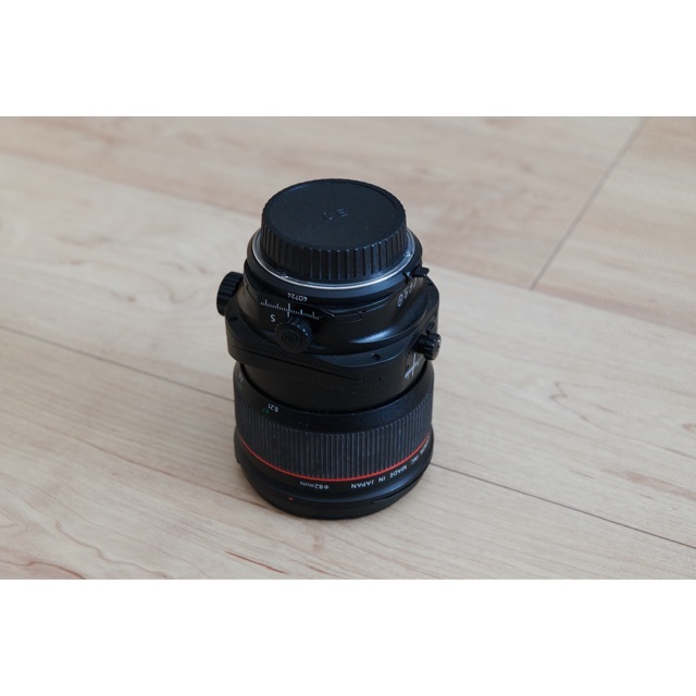 Canon(キヤノン)のキヤノン Canon TSE24mm F3.5L II  シフト スマホ/家電/カメラのカメラ(レンズ(単焦点))の商品写真