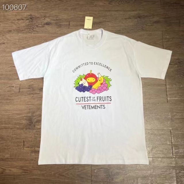 となります vetements 2色 希少品 035の通販 by マサシ's shop|ラクマ