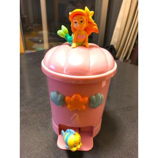 ディズニー(Disney)の【中古✨美品】ベビーアリエル  ペダル付き ペール 小物入れ(キャラクターグッズ)