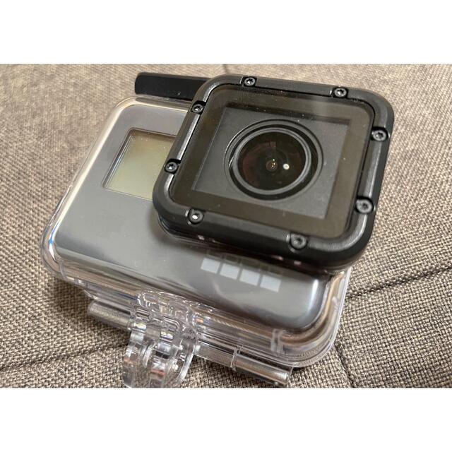 Go Pro HERO5 Black（防水で水中でも使えます)