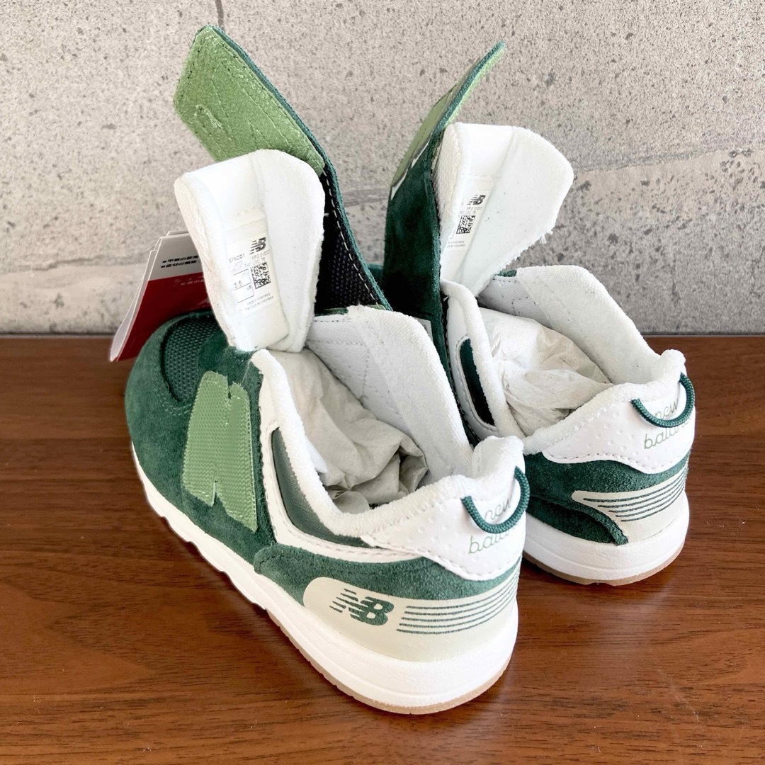 New Balance - 【新品】15.5センチ グリーン ニューバランス New Balance - 【新品】15.5センチ グリーン ニューバランス