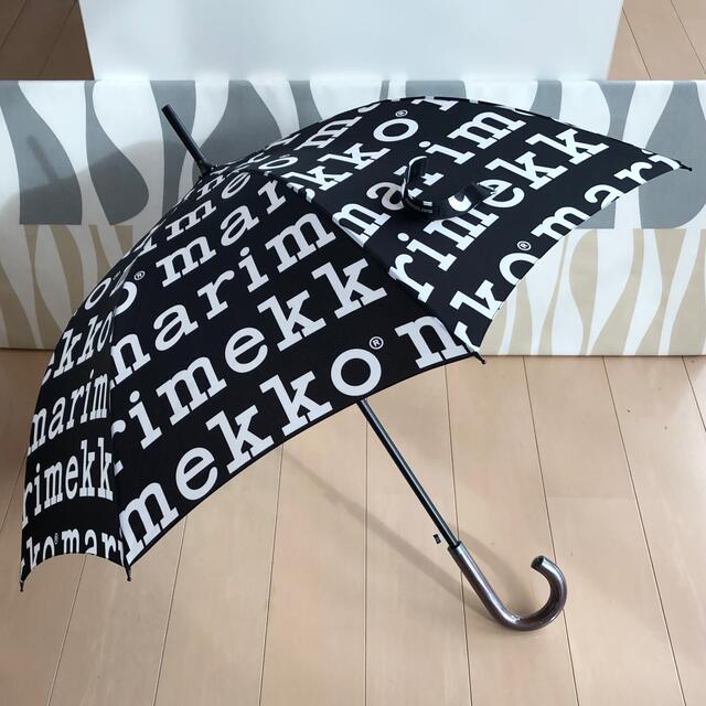 marimekko(マリメッコ)の新品 marimekko Stick MARILOGO マリロゴ 長傘 ブラック レディースのファッション小物(傘)の商品写真