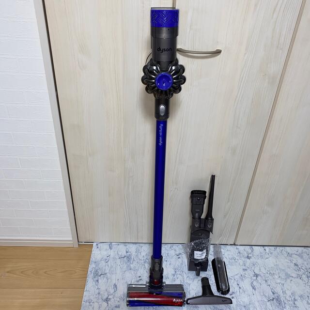 Dyson(ダイソン)の新品バッテリー搭載Dyson V6セット スマホ/家電/カメラの生活家電(掃除機)の商品写真