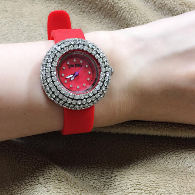 Folli Follie(フォリフォリ)のアキラ様専用☆     フォリフォリ♡  キラキラビジュー腕時計♡ レディースのファッション小物(腕時計)の商品写真