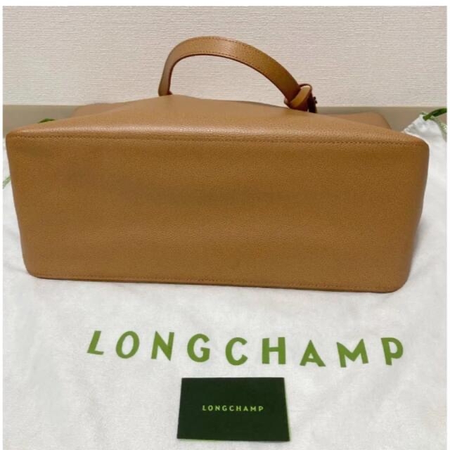 LONGCHAMP(ロンシャン)の未使用品　LONGCHAMP トートバッグ　オールレザー　大容量　A4収納可 レディースのバッグ(トートバッグ)の商品写真