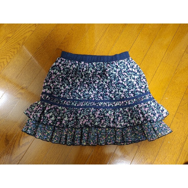 clear(クリア)のclearスカート レディースのスカート(ひざ丈スカート)の商品写真