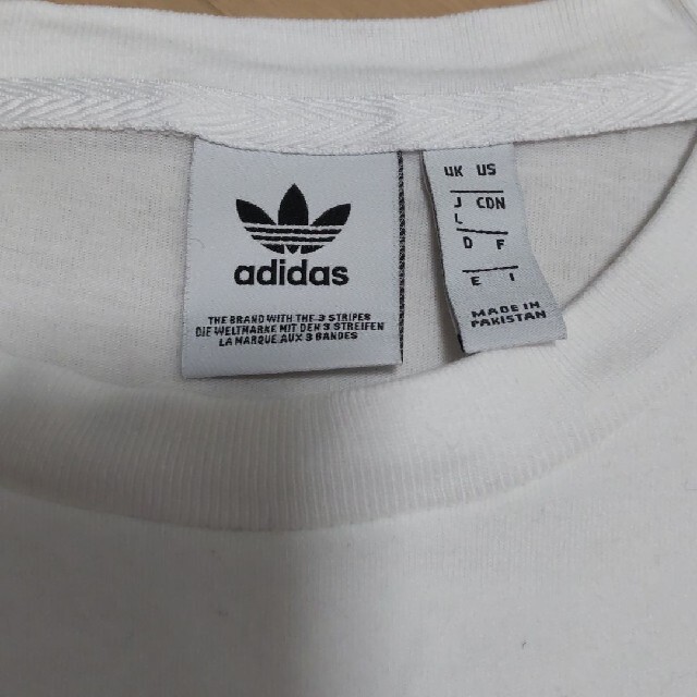 adidas(アディダス)のbibigashiさま アディダス Tシャツ ロゴTシャツ カットソー レディースのトップス(Tシャツ(半袖/袖なし))の商品写真