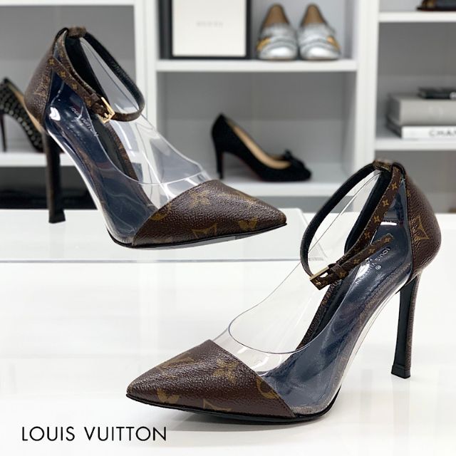 LOUIS VUITTON(ルイヴィトン)の4440 ヴィトン モノグラム レザー クリア ストラップ パンプス ブラウン レディースの靴/シューズ(ハイヒール/パンプス)の商品写真