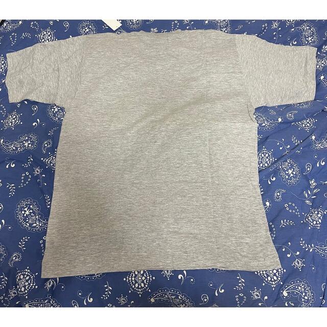 グレー　Tシャツ メンズのトップス(Tシャツ/カットソー(半袖/袖なし))の商品写真