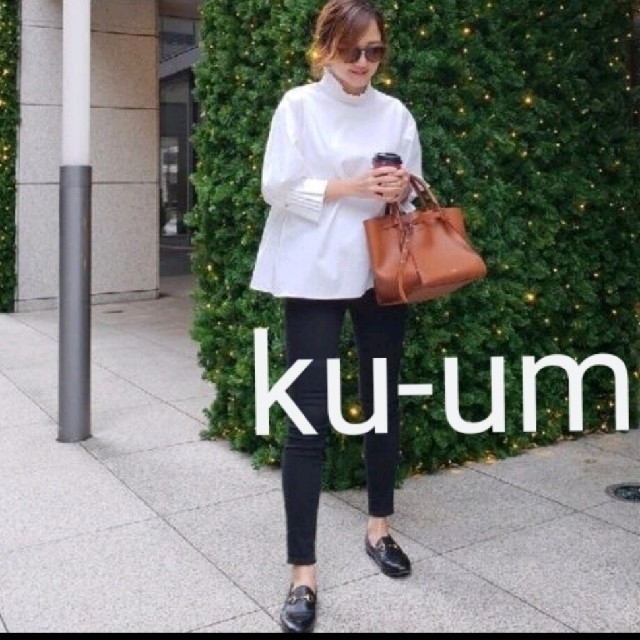 TODAYFUL(トゥデイフル)のku-um 人気完売 ドレッシープリーツ シャツ ブラウス ホワイト 白 レディースのトップス(シャツ/ブラウス(長袖/七分))の商品写真