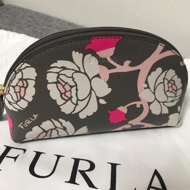Furla(フルラ)の新品♡フルラ レザーポーチ フラワーピンク レディースのファッション小物(ポーチ)の商品写真
