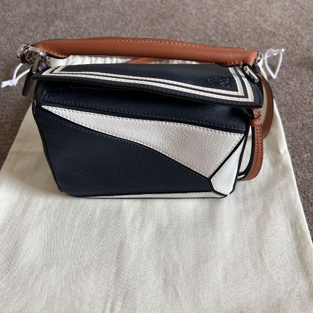 非売品 LOEWE - LOEWE パズルバッグ ミニの通販 by イマイ