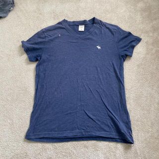 アバクロンビーアンドフィッチ(Abercrombie&Fitch)のアバクロ　abercrombie＆fitch Tシャツ　紺(Tシャツ/カットソー(半袖/袖なし))