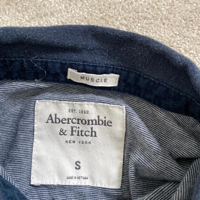 Abercrombie&Fitch(アバクロンビーアンドフィッチ)のアバクロ　abercrombie&fitch ポロシャツ　Tシャツ メンズのトップス(ポロシャツ)の商品写真