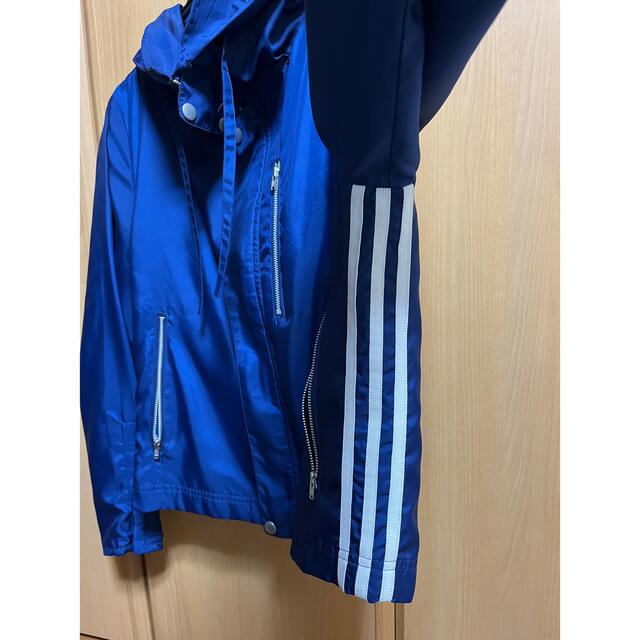 adidas(アディダス)の【値下げ】adidasアディダスナイロンパーカー紺青レディース レディースのジャケット/アウター(ナイロンジャケット)の商品写真