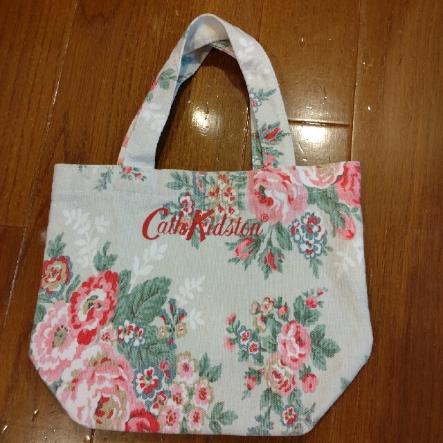 Cath Kidston(キャスキッドソン)のキャスキッドソン　Cath Kidston　ミニトートバッグ　ポーチ　2個セット レディースのバッグ(トートバッグ)の商品写真