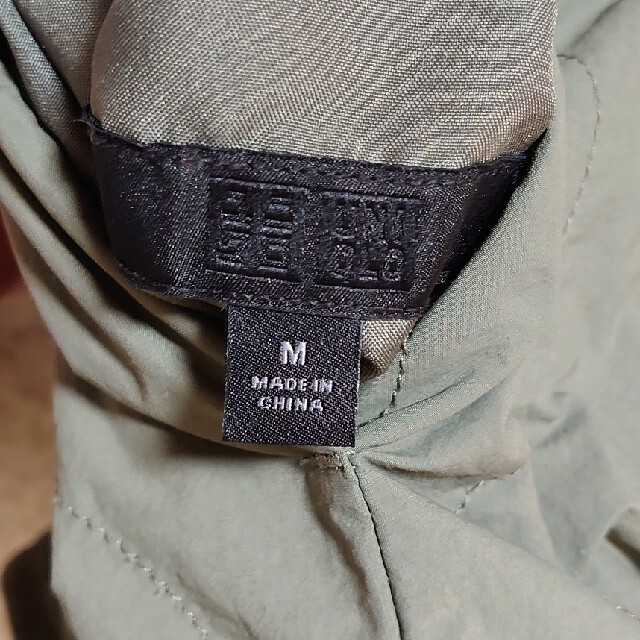 UNIQLO　キルティングボアリバーシブルジャケット レディースのジャケット/アウター(ブルゾン)の商品写真