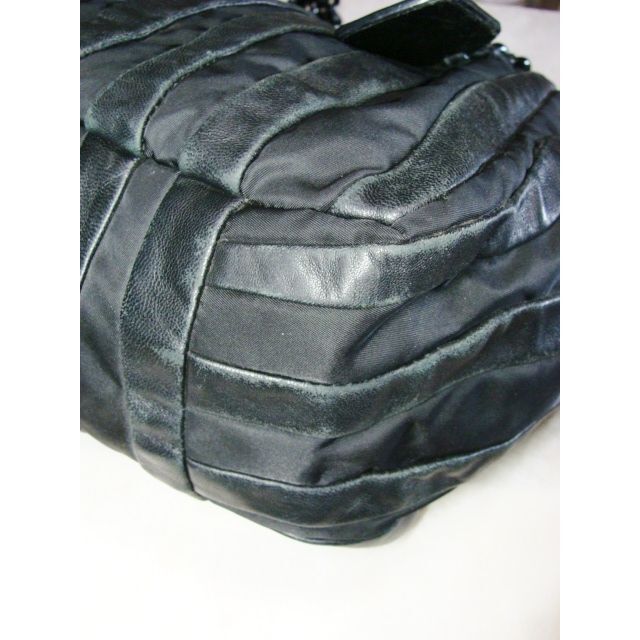プラダクリムソンポコノナイロンストライプナッパレザー革プラスチックチェーンバッグ