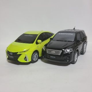 トヨタ(トヨタ)のトヨタ プリウスPHV&ヴァンガード プルバックカー 2台セット(ミニカー)