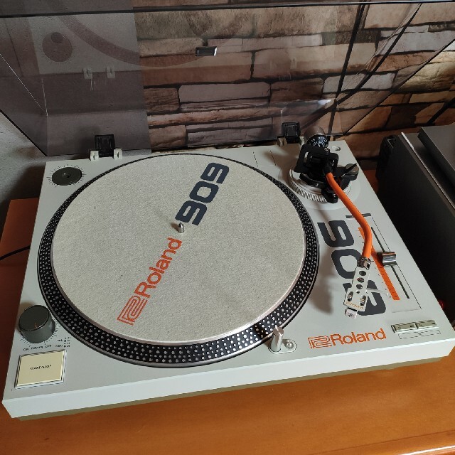 ROLAND TT-99