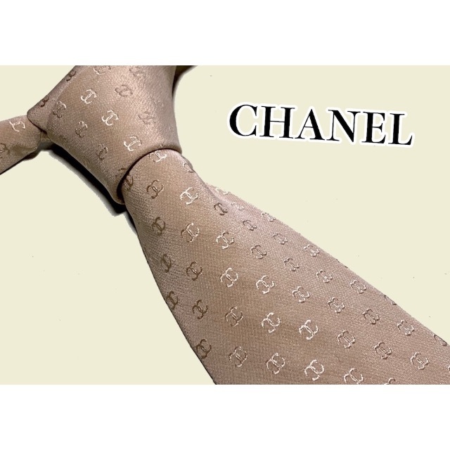 CHANEL(シャネル)の美品☆CHANEL シャネル ネクタイ☆高級シルク♪ 大幅値下げ！ メンズのファッション小物(ネクタイ)の商品写真