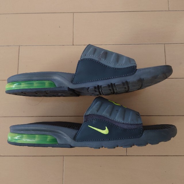 サイズ NIKE nike AIR MAX CAMDEN SLIDE 95 イエローグラデの通販 by