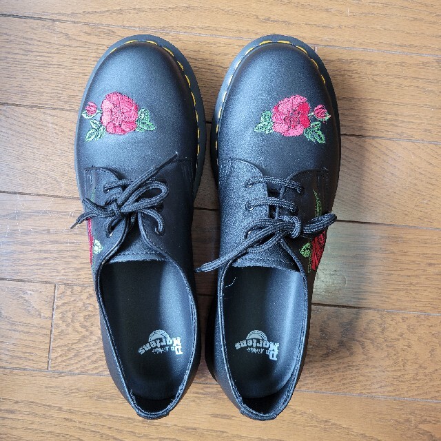 Dr.Martens(ドクターマーチン)の【日本未発売】Dr.Martens レザーシューズ レディースの靴/シューズ(ローファー/革靴)の商品写真