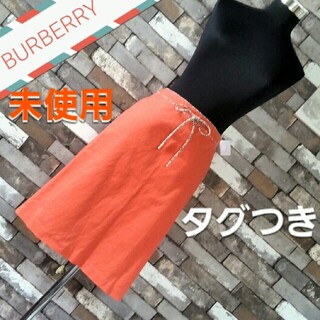バーバリーブルーレーベル(BURBERRY BLUE LABEL)のオレンジ　白　黒　赤　ベージュ　チェック　スカート(ひざ丈スカート)