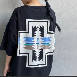 ペンドルトン(PENDLETON)のペンドルトン別注 ネイティブ柄バックプリントＴシャツ(Tシャツ(半袖/袖なし))