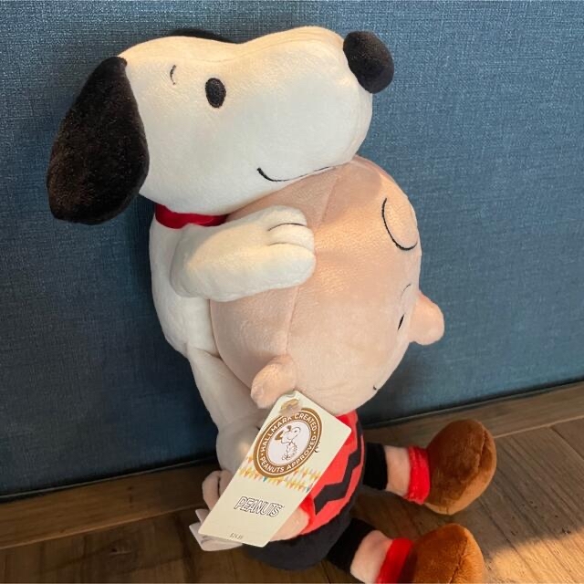 SNOOPY(スヌーピー)の新品　レア　日本未発売　海外　ホールマーク　スヌーピー  チャーリー　ぬいぐるみ エンタメ/ホビーのおもちゃ/ぬいぐるみ(ぬいぐるみ)の商品写真