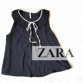 ザラ(ZARA)のZARA 襟プリーツ　ノースリーブ　トップス　ブラウス(シャツ/ブラウス(半袖/袖なし))