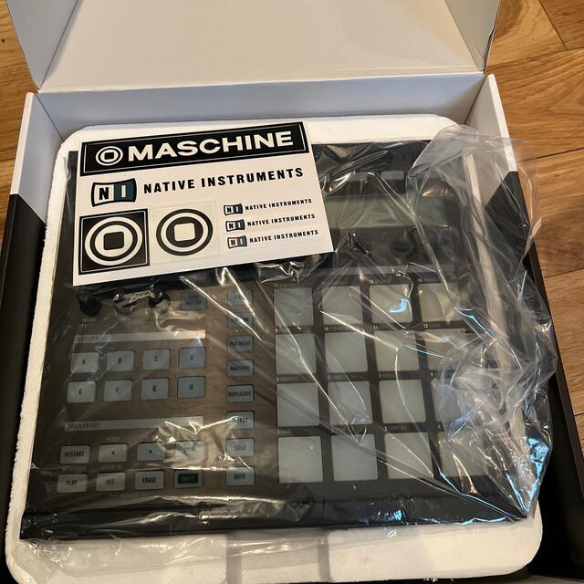 Pioneer(パイオニア)の専用です　MASCHINE native instruments 楽器のDTM/DAW(MIDIコントローラー)の商品写真