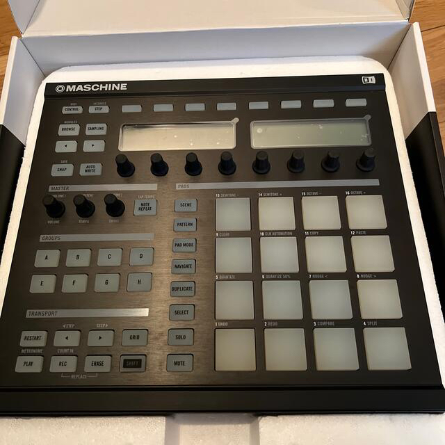 Pioneer(パイオニア)の専用です　MASCHINE native instruments 楽器のDTM/DAW(MIDIコントローラー)の商品写真