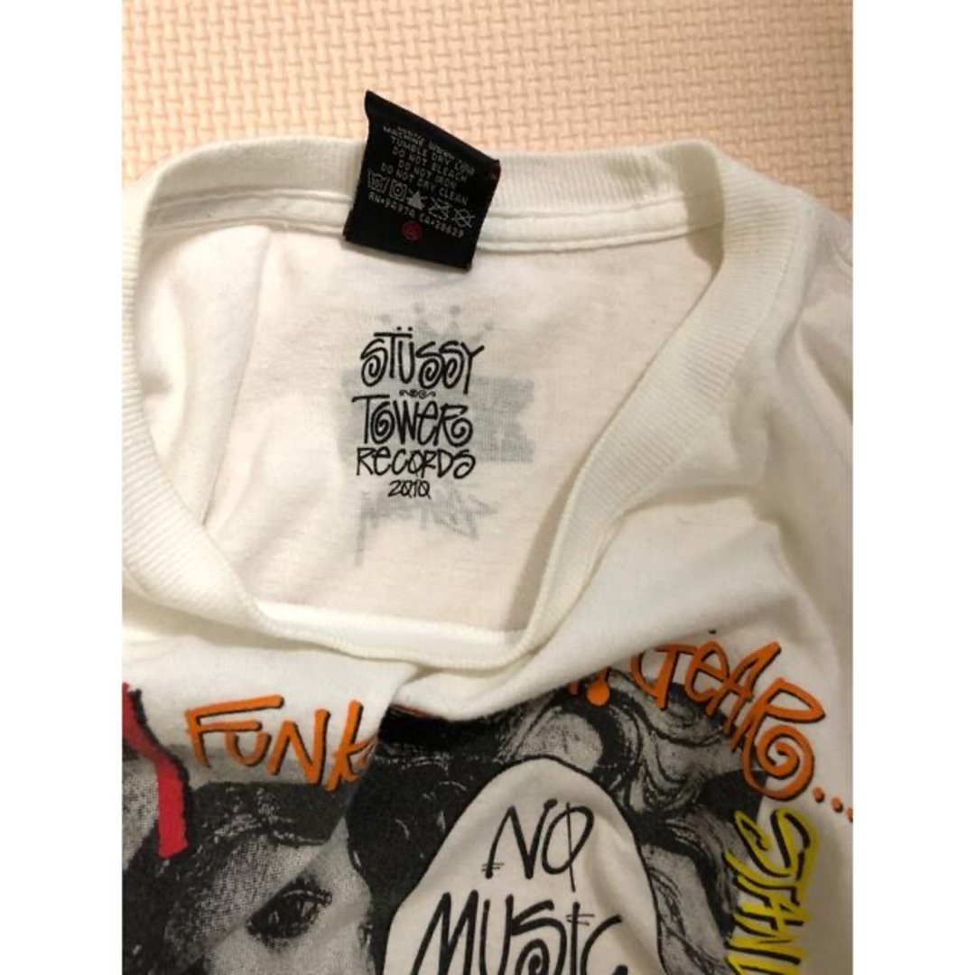 STUSSY(ステューシー)の【限定】 STUSSY ３０周年 タワーレコードコラボ ヴィーナスフォト メンズのトップス(Tシャツ/カットソー(半袖/袖なし))の商品写真