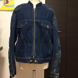 COMME des GARCONS(Gジャン/デニムジャケット)のフリマ COMME des GARCONS(Gジャン/デニムジャケット)のフリマ