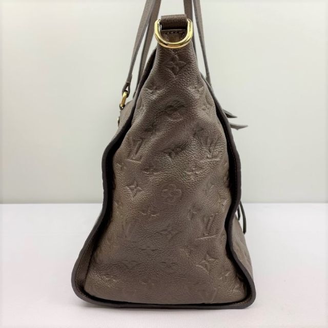 イテムです LOUIS VUITTON - ほぼ未使用□ルイヴィトン□ モノグラム