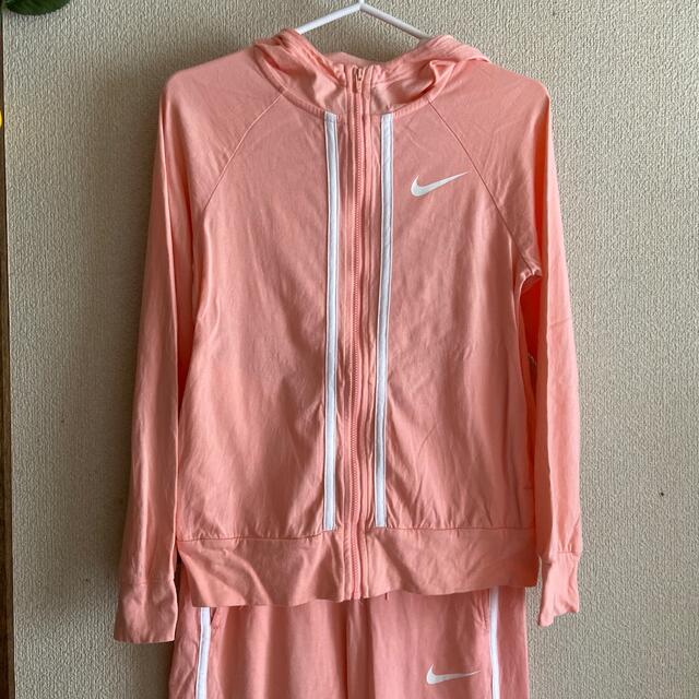 NIKE(ナイキ)の【160】NIKE＊スウェット上下セット スポーツ/アウトドアのトレーニング/エクササイズ(トレーニング用品)の商品写真