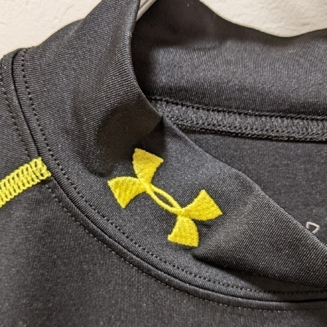 UNDER ARMOUR(アンダーアーマー)のUNDER ARMOUR　HEATGEAR　MD スポーツ/アウトドアのランニング(ウェア)の商品写真