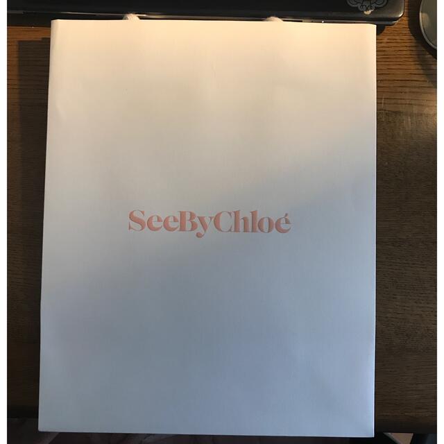 SEE BY CHLOE(シーバイクロエ)のSeeByChloe 紙袋 レディースのバッグ(ショップ袋)の商品写真