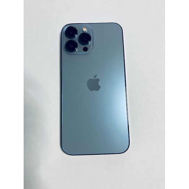 Apple(アップル)の超美品中古！iPhone 13 Pro Max 256GB SIMフリー シエラ スマホ/家電/カメラのスマートフォン/携帯電話(スマートフォン本体)の商品写真