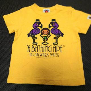 ベイプキッズ(BAPE KIDS)のエイプKIDSカクテル紫フラミンゴ黄色80㎝TシャツA BATHING APE(Ｔシャツ)