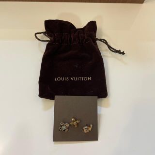 ルイヴィトン(LOUIS VUITTON)の【完全未使用】ブックル ドレイユ ラヴレターズ ロゴ ピアス 3個セット(ピアス)