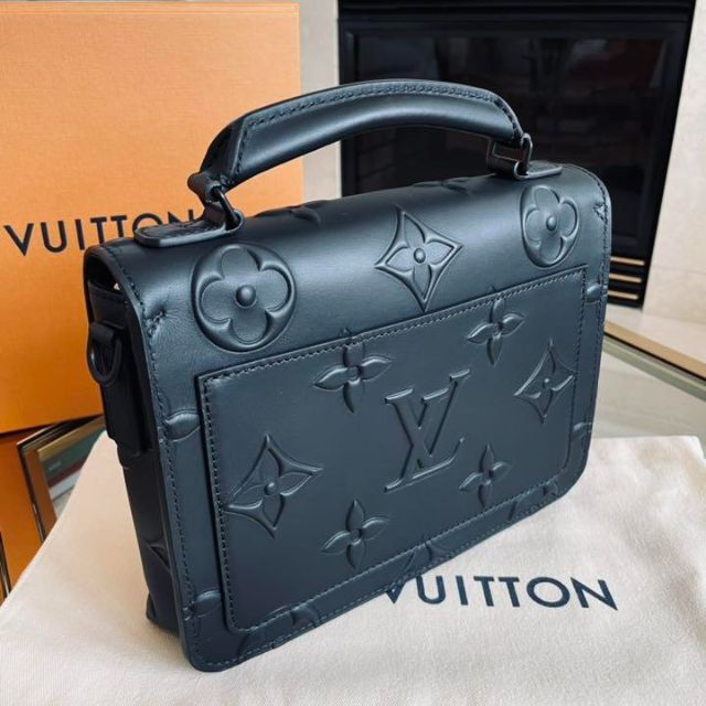 Shop Louis Vuitton 2021-22FW Ambassadeur Pm (M58711) by lufine